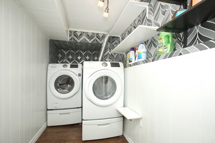 Laundry Facility / Room