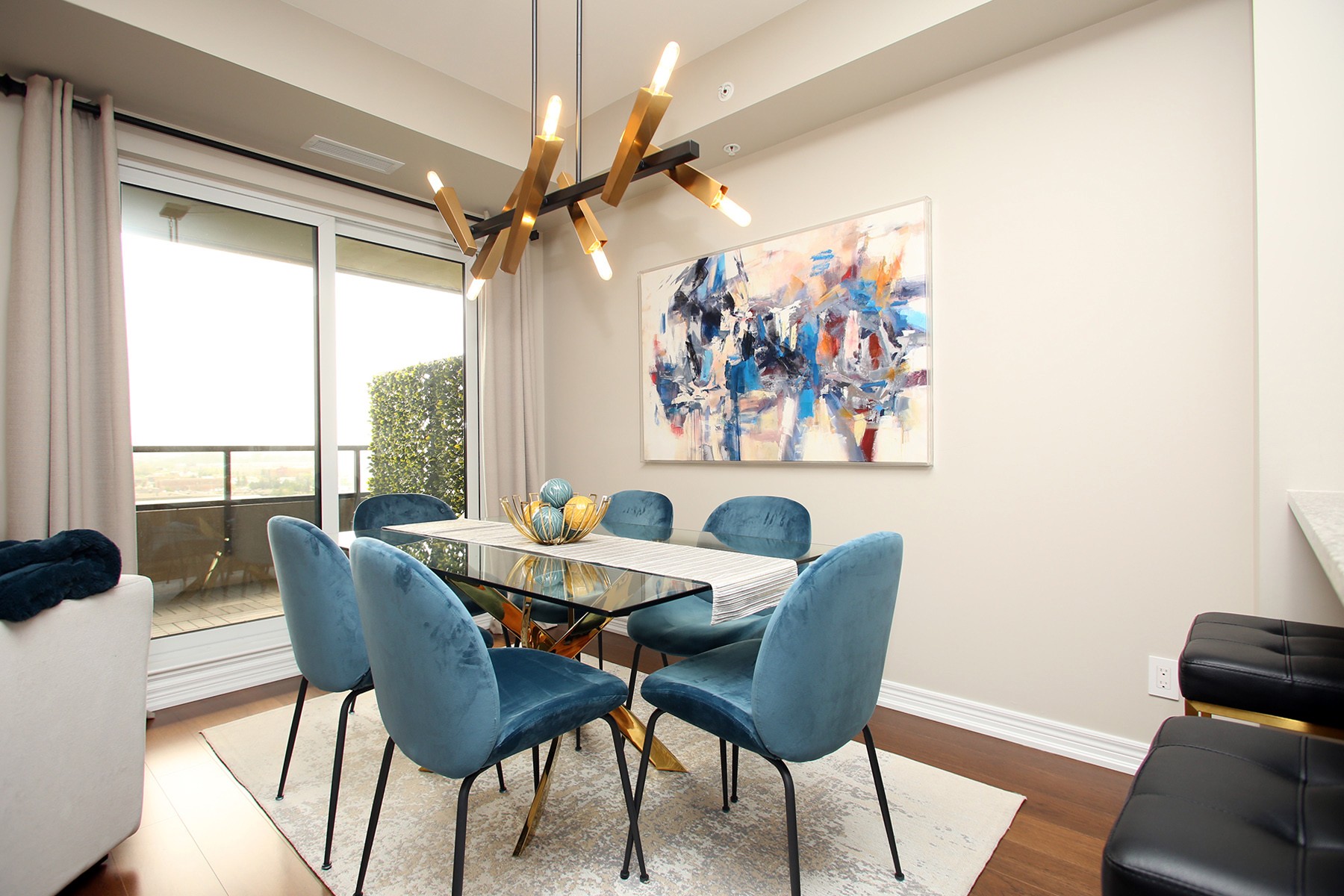 26046_dining_room_4_4_20210604192920.jpg