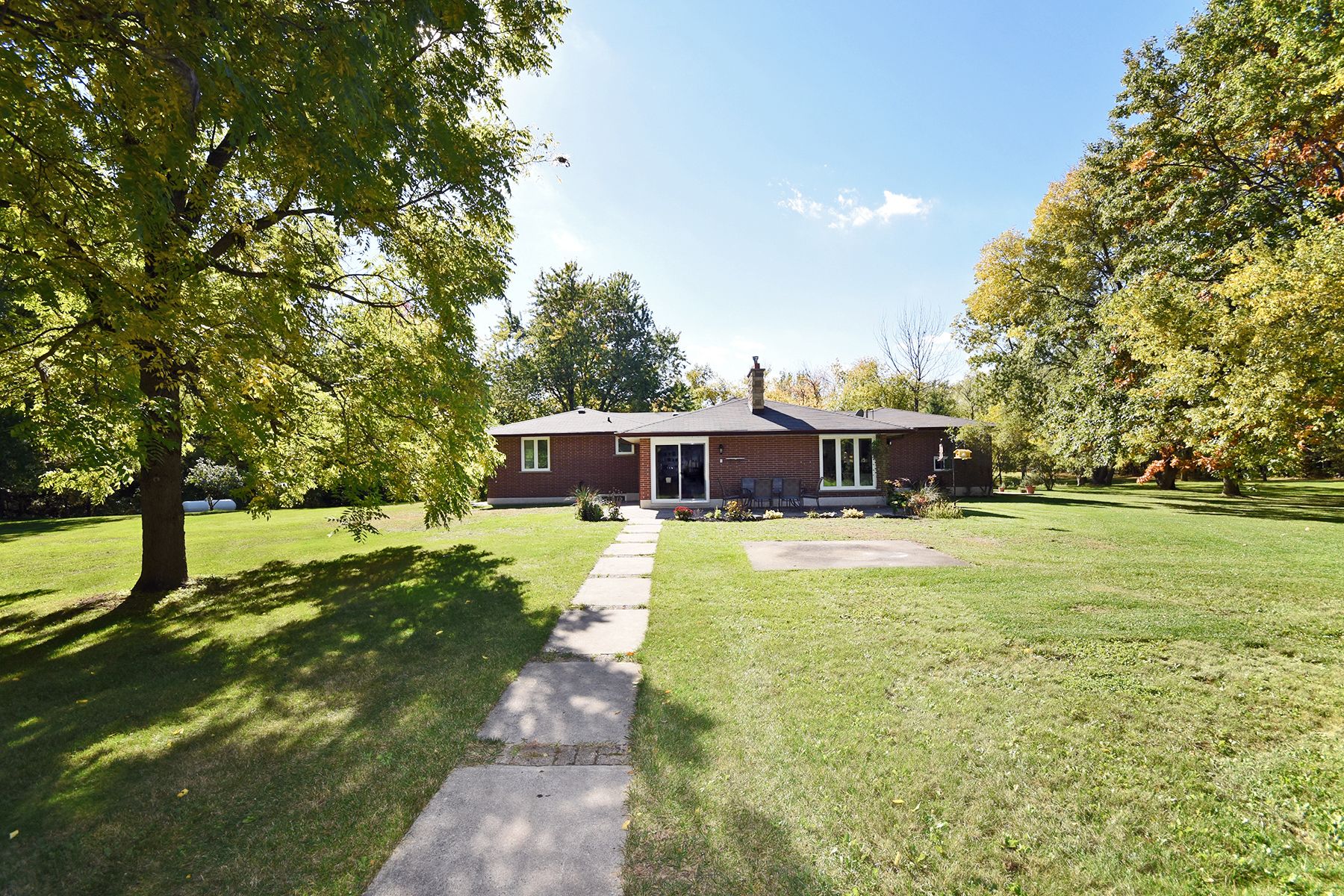 18489 The Gore Road Caledon, ON Virtual Tour for David Massimi TourID#  20666 - iVRTours.com 2023/22/10 10:35:12 pm